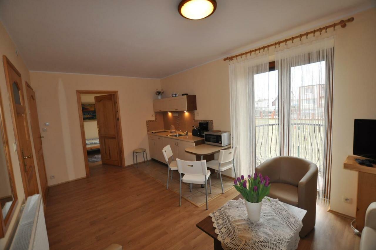 Apartamenty Levilla Рева Екстериор снимка