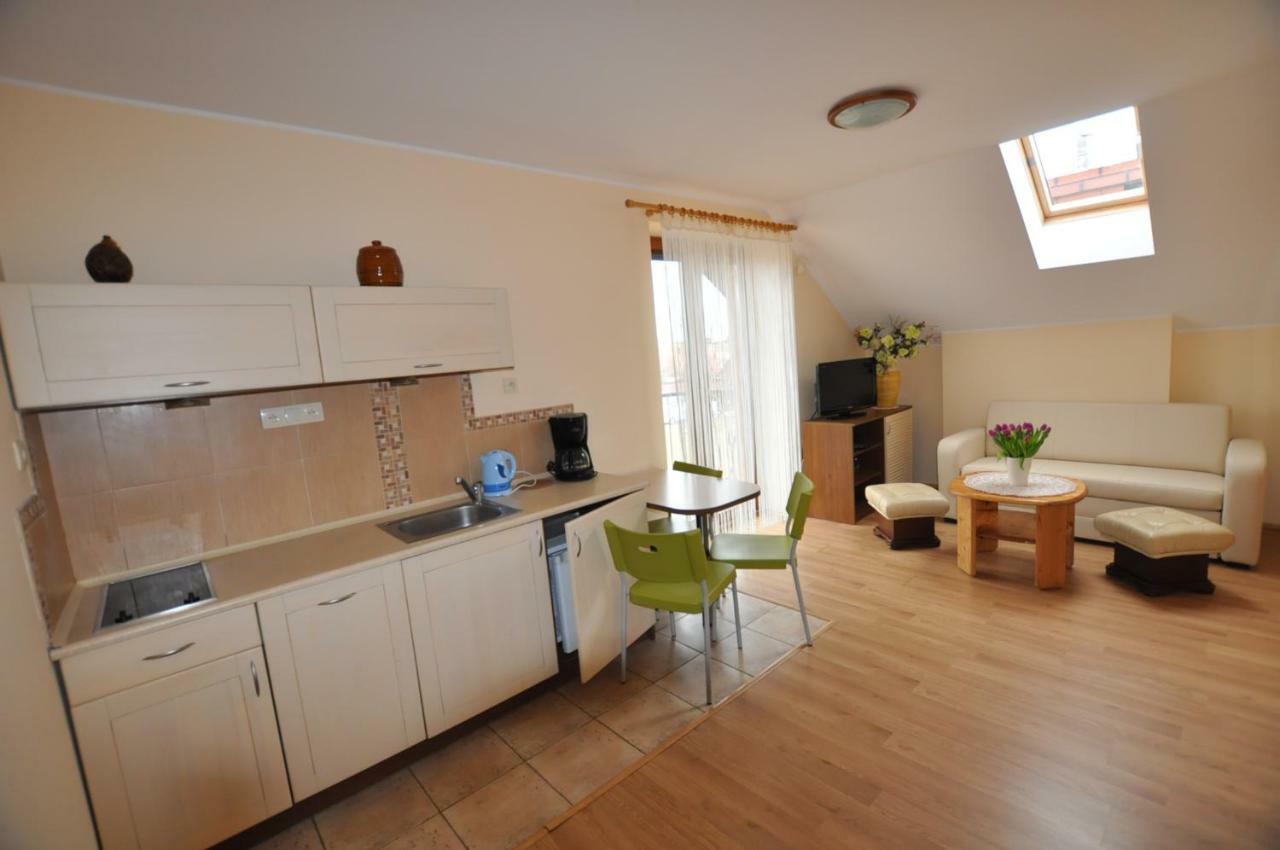 Apartamenty Levilla Рева Екстериор снимка